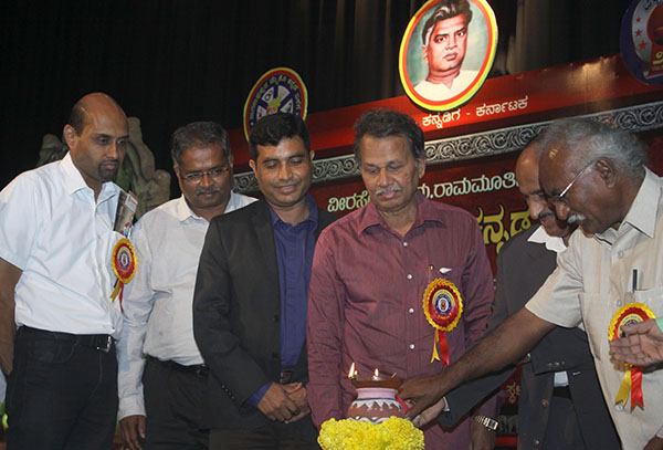 ‘ರಾಷ್ಟ್ರೀಯ ಉದ್ಯೋಗ ನೀತಿ’ ಜಾರಿಗೆ ಬರಗೂರು ಒತ್ತಾಯ